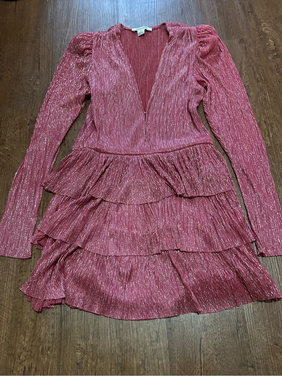Sabina Musayev Dresses & Skirts - Sabina Musayev Rose-Pink Metallic Tiered Long Sleeve Dress